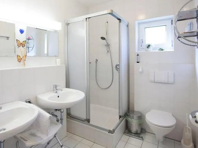 In For 6 Personen Feriehus *